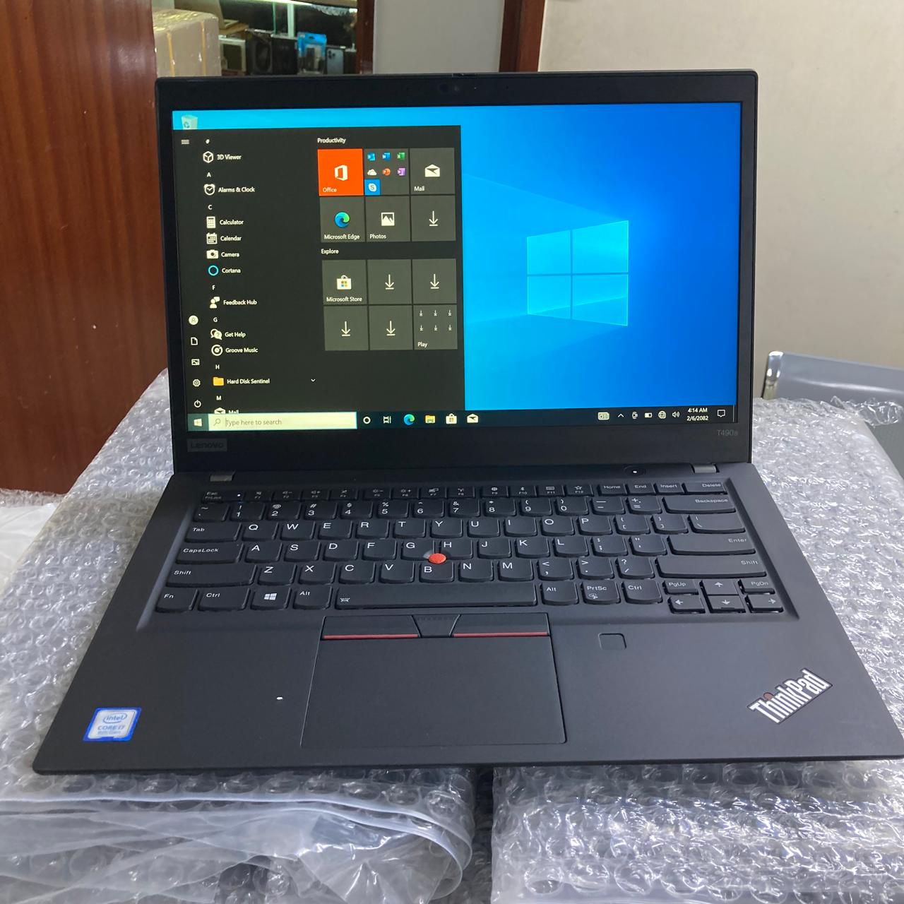 Lenovo ThinkPad T490s Intel Core i7 8th Gen 16GB RAM 512GB SSD Touchscreen